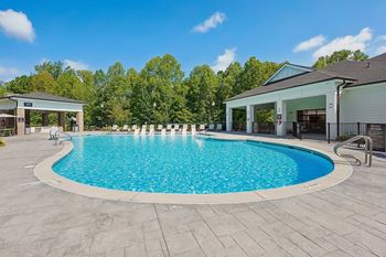 The deck - resort-inspired swimming pool